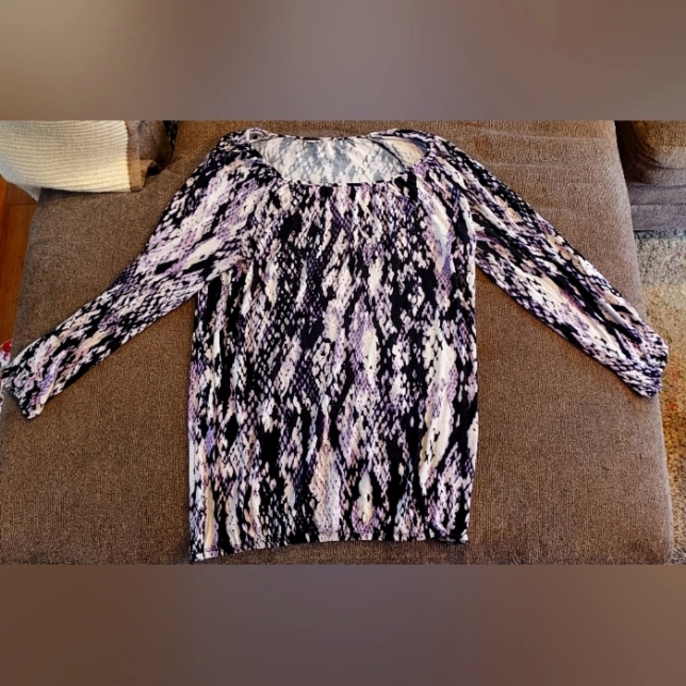 Womans Large blouse